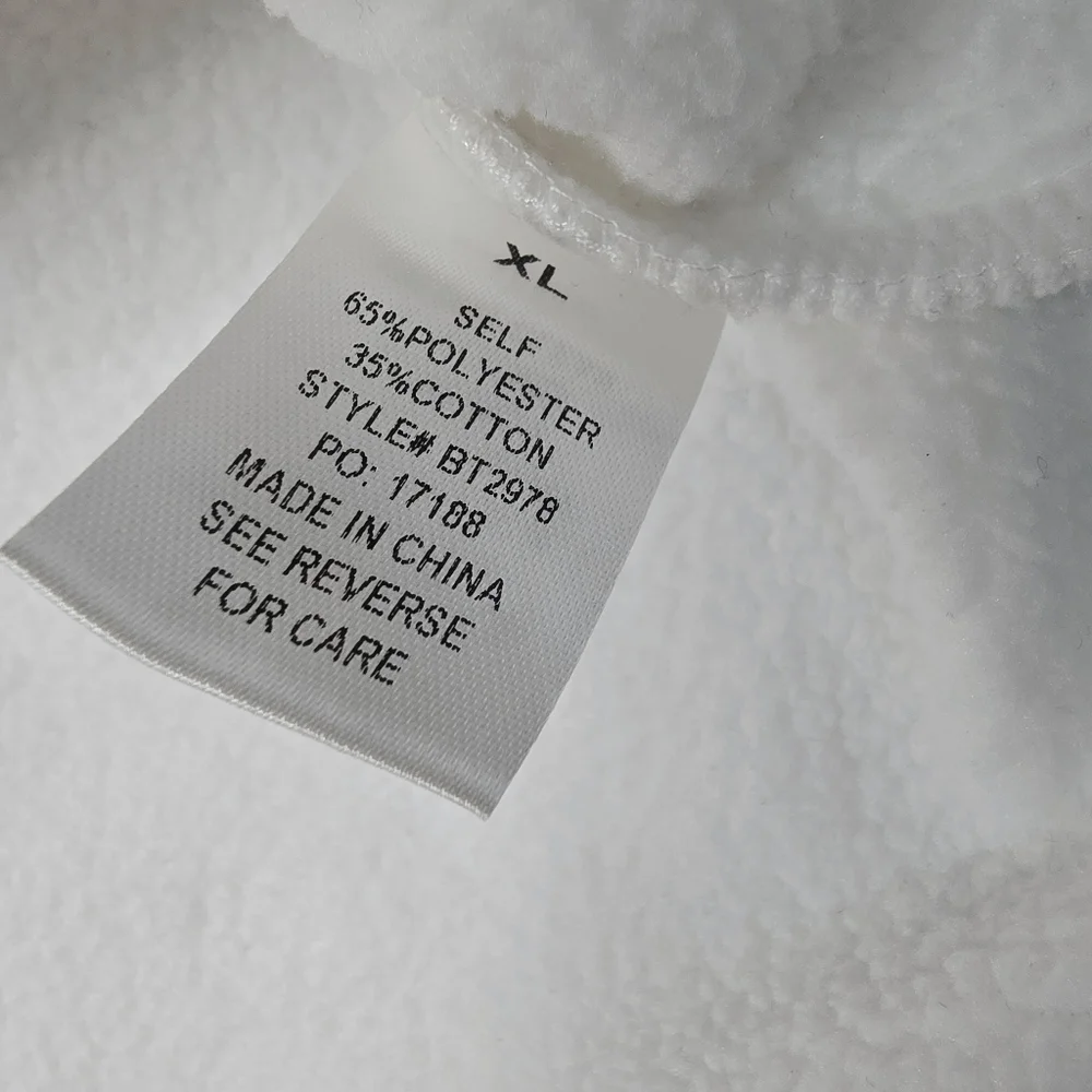 White cropped sweatshirt - Picture 5 of 6